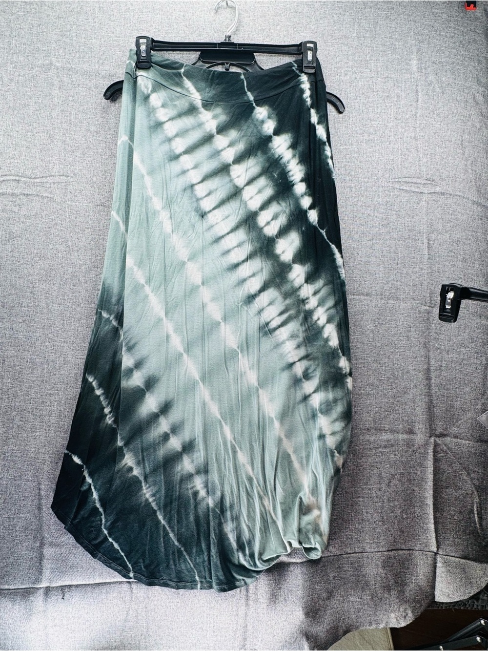 Faded Glory Green and White Tie-Dye Maxi Skirt